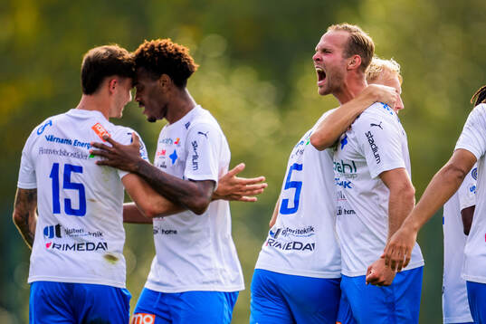 Värnamos Gustav Engvall jublar