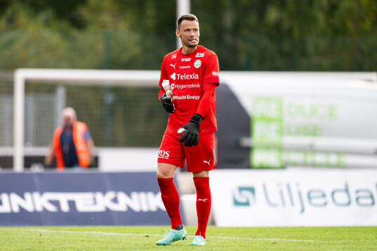 Västerås målvakt Anton Fagerström deppar