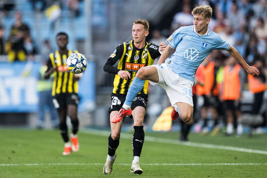 Häckens Julius Lindberg och Malmö FFs Hugo Bolin