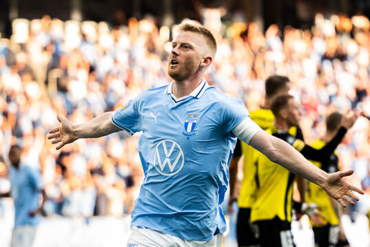 Malmö FFs Anders Christiansen jublar