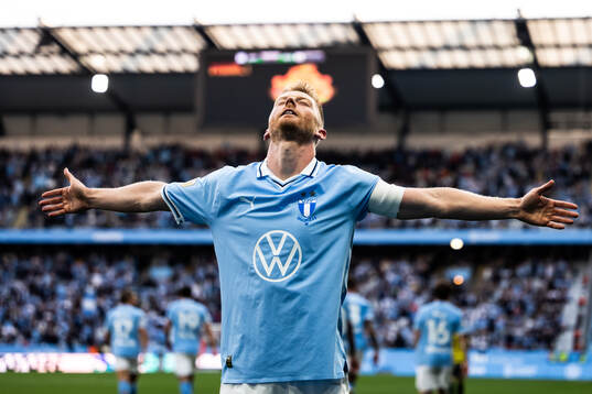Malmö FFs Anders Christiansen jublar