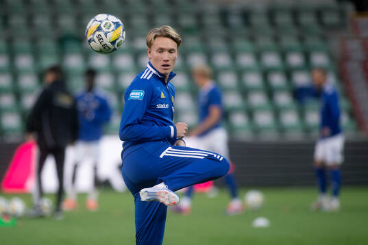 GIF Sundsvalls Marcus Burman innan fotbollsmatchen i