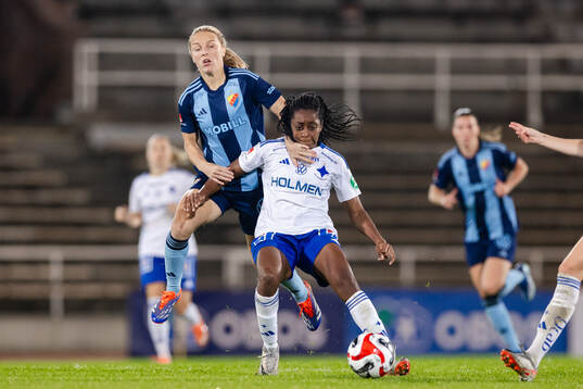Djurgårdens Mimmi Larsson och IFK Norrköpings Maya Aliyah