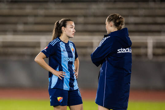 Djurgårdens Lucia Duras deppar