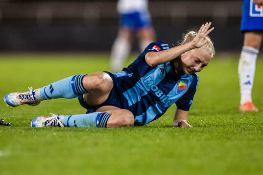 Djurgårdens Stinalisa Johansson har ont