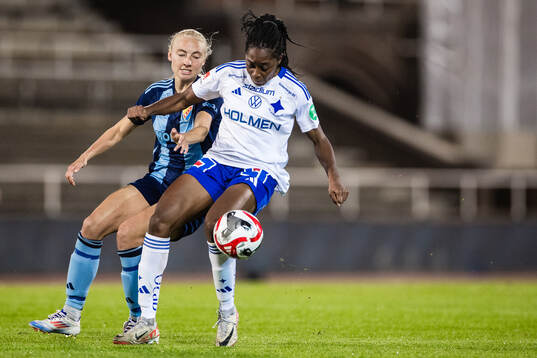 Djurgårdens Stinalisa Johansson och IFK Norrköpings Maya