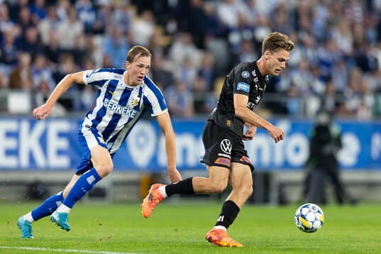 IFK Göteborgs Adam Carlén och Halmstads Villiam Granath