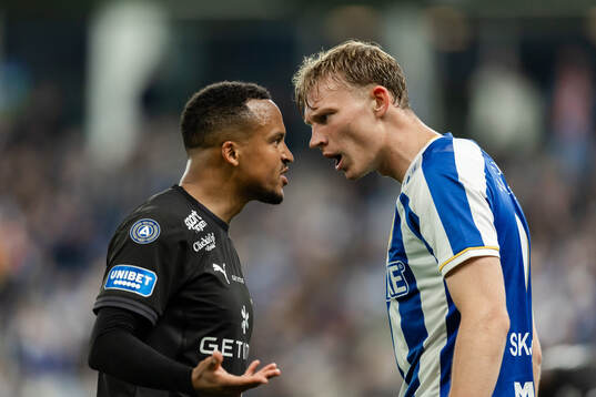 Halmstads Marcus Olsson och IFK Göteborgs Laurs Skjellerup