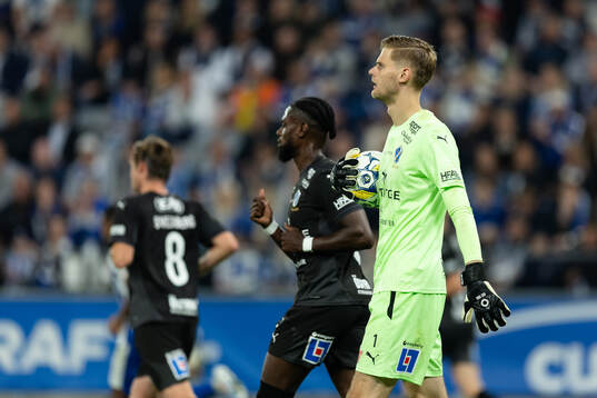 Halmstads målvakt Tim Rönning