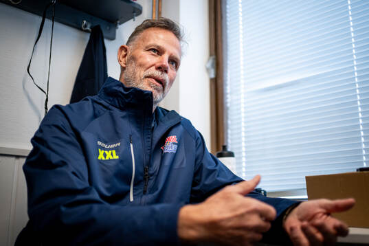 Ishockeytränaren Mats Lusth