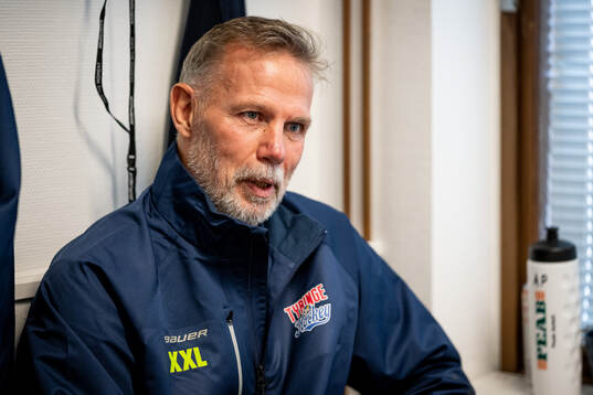 Ishockeytränaren Mats Lusth
