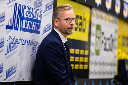 HV71s assisterande tränare Johan Davidsson