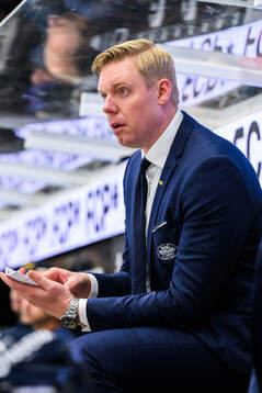 HV71s tränare Anton Blomqvist