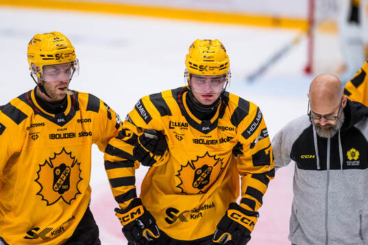 Skellefteås Frans Haara har ont