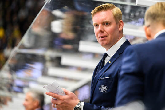 HV71s tränare Anton Blomqvist