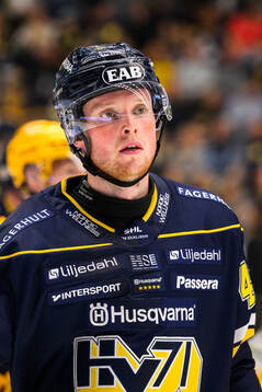HV71s Oskar Stål-Lyrenäs