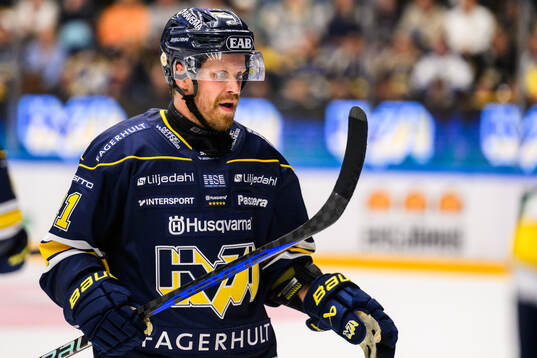 HV71s Mattias Tedenby