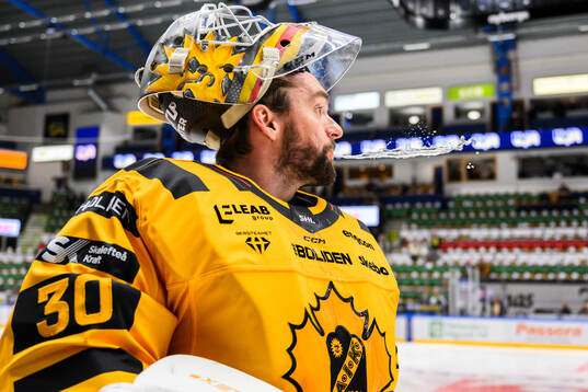 Skellefteås målvakt Gustaf Lindvall