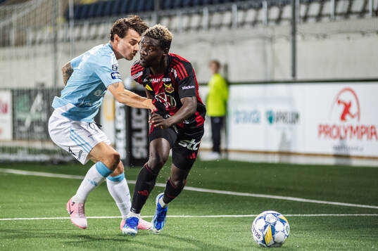 Gefles Adrian Edqvist och Östersunds Assiedou Yannick