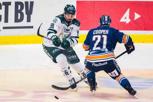 Färjestads David Tomasek och Växjös Brian Cooper