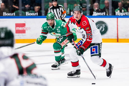 Rögles Josh Dickinson och Frölundas David Edstrom