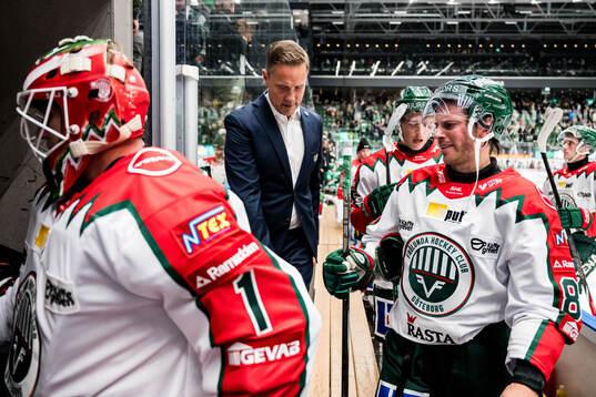 Frölundas målvakt Lars Johansson, tränare Roger
