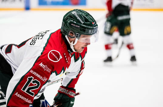 Frölundas Max Friberg deppar