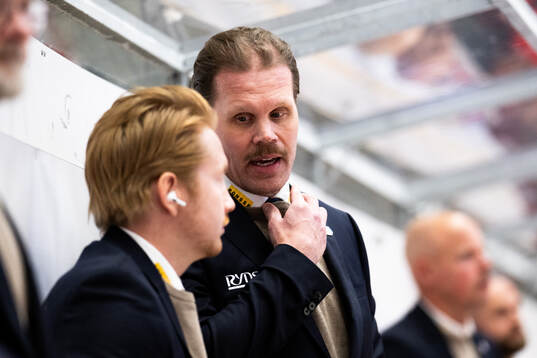 Timrås tränare Olli Jokinen