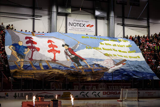 Timråpubliken med tifo