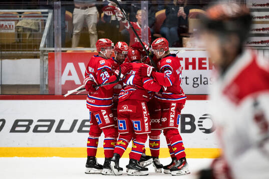 Timrås Emil Pettersson jublar