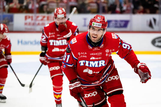 Timrås Magnus Pääjärvi jublar