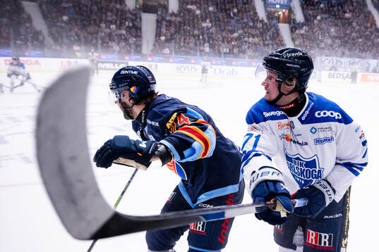 Djurgårdens Ludvig Rensfeldt och Karlskogas Eskild Bakke