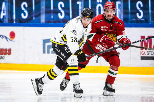 AIKs Oskar Magnusson och Moras Ludvig Levinsson