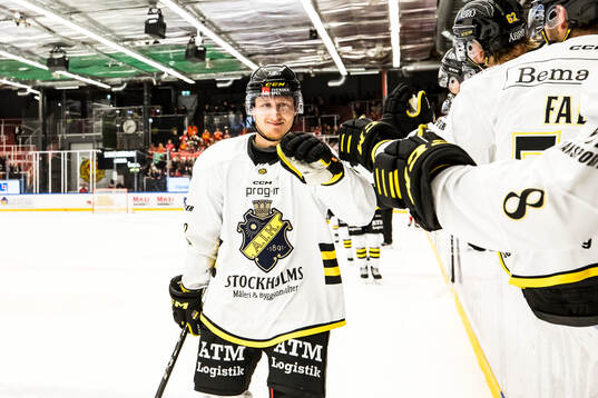 AIKs Oskar Magnusson jubel 0-1