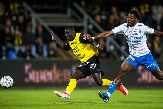 Bläddra bland fler bilder av Fotboll, Allsvenskan, Mjällby - Värnamo