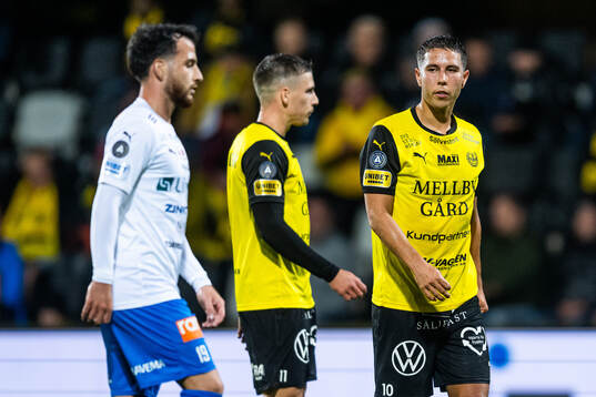 Mjällbys Nicklas Røjkjær deppar