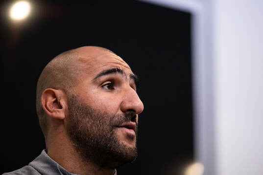 Head coach Mak Lind