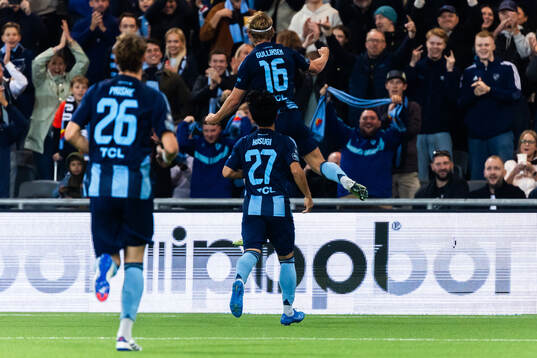 Djurgårdens Tobias Gulliksen jublar