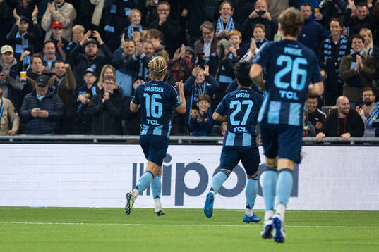 Djurgårdens Tobias Gulliksen jublar