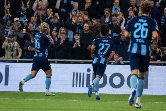 Djurgårdens Tobias Gulliksen jublar
