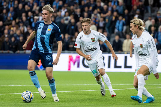 Djurgårdens Santeri Haarala mot Brommapojkarnas Wilmer
