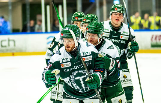 Tingsryds Jesper Sellin jublar