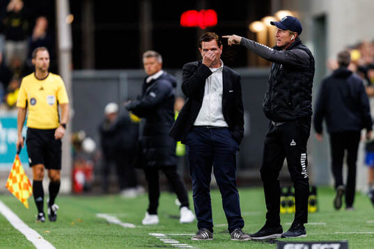 Sirius tränare Christer Mattiasson och assisterande