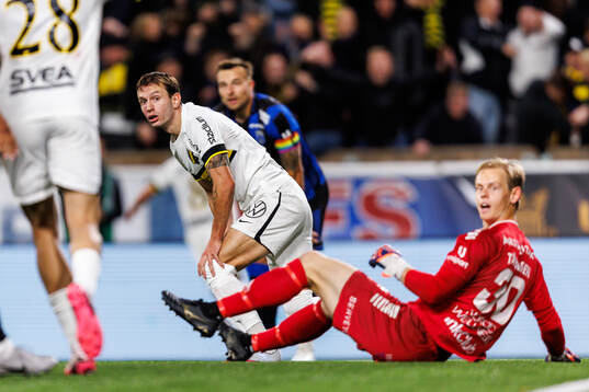 AIKs Bersant Celina reagerar