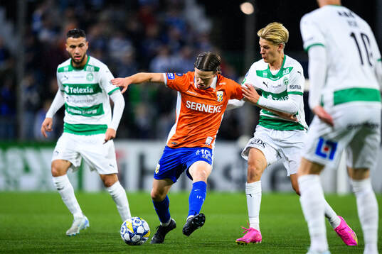 IFK Göteborgs Kolbeinn Thordarson och Västerås Marcus