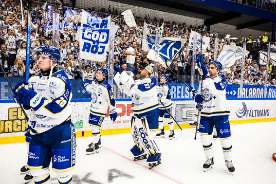 Leksands spelarna jublar