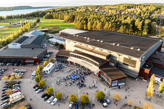 Tegera arena innan ishockeymatchen i SHL mellan Leksand och