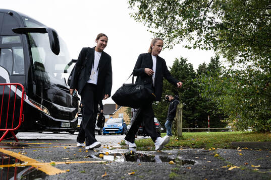 Tabby Tindell and goalkeeper Loes Geurts of Häcken