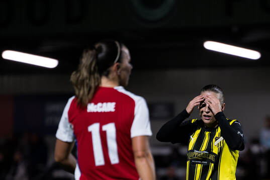 Anna Anvegård of Häcken looks dejected