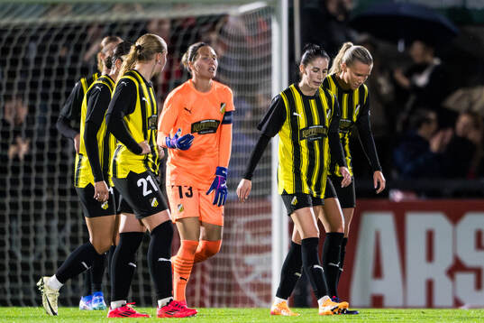 Clarissa Larisey of Häcken looks dejected